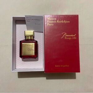 Baccarat Rouge 540 authentic